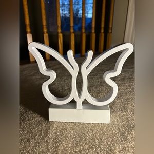 Butterfly light cordless
